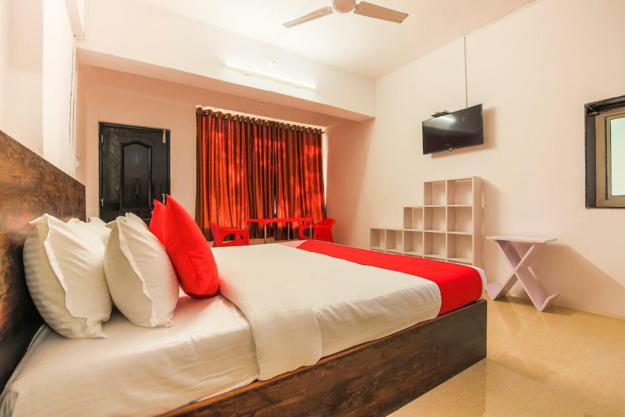Отель Oyo 16582 Oshin Holiday Care Маргао Экстерьер фото